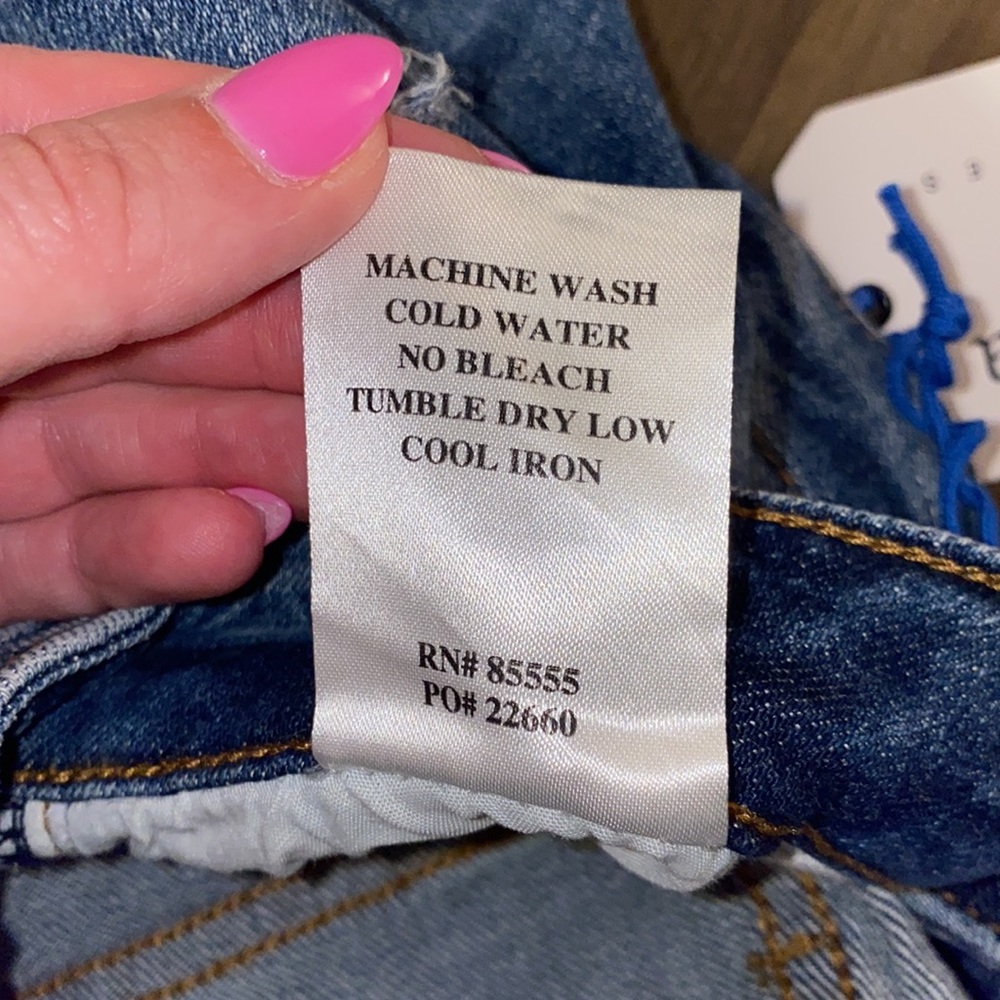 Jeans - Picture 8 of 10